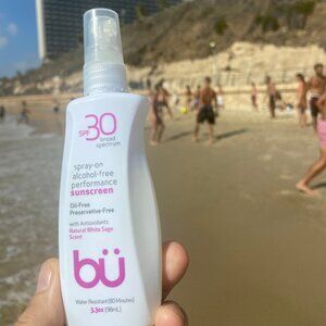 BÜ SPF 30 sunscreen spray with natural essence of Sage -NEW